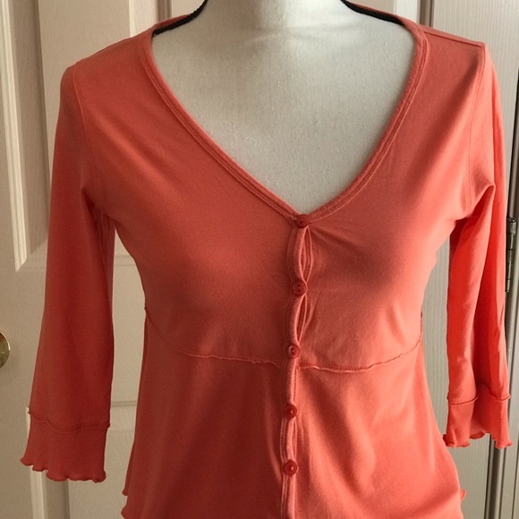 Bay Studio top. Size PS - Picture 2 of 3